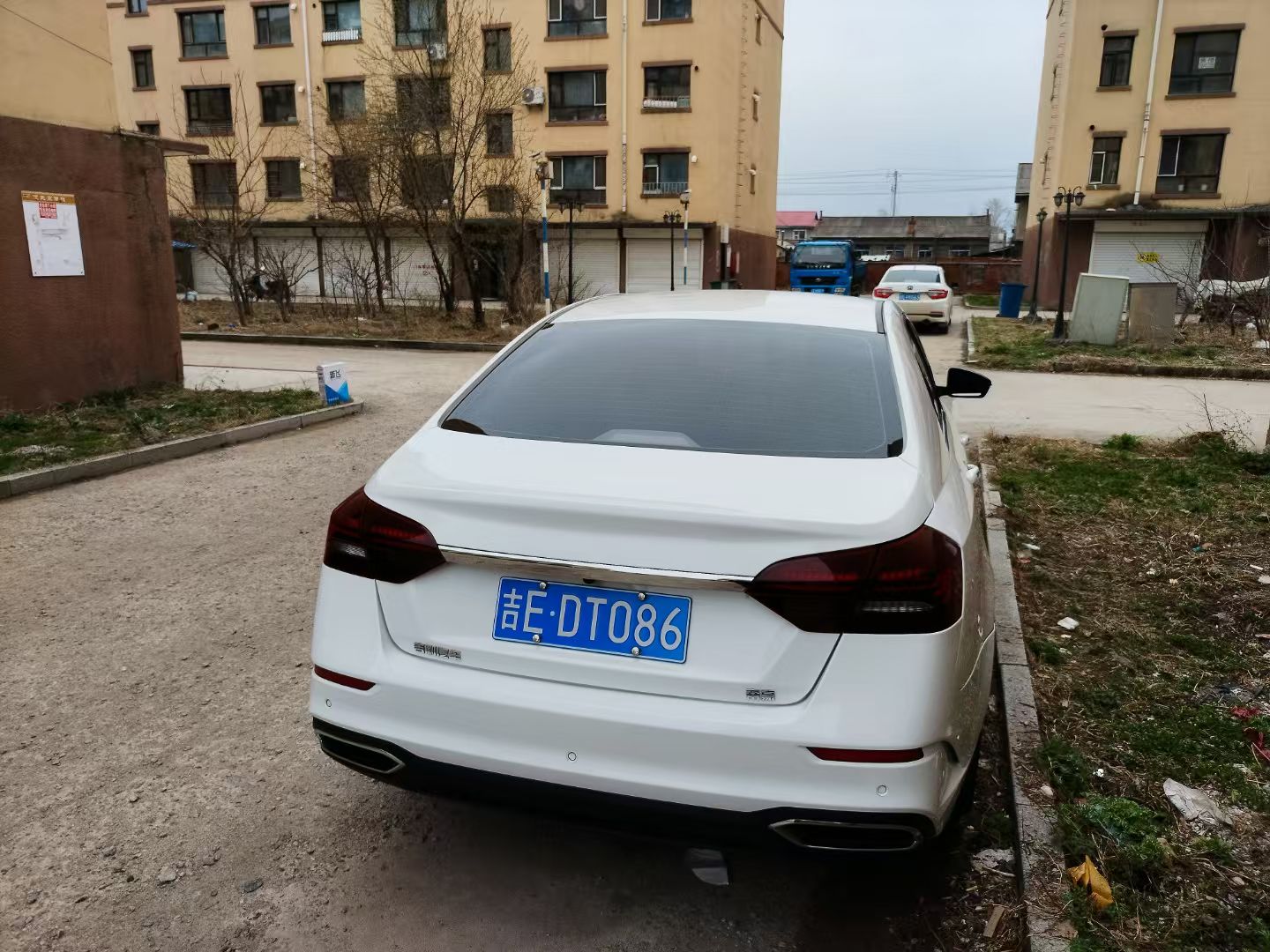 mmexport1751509354738.jpg