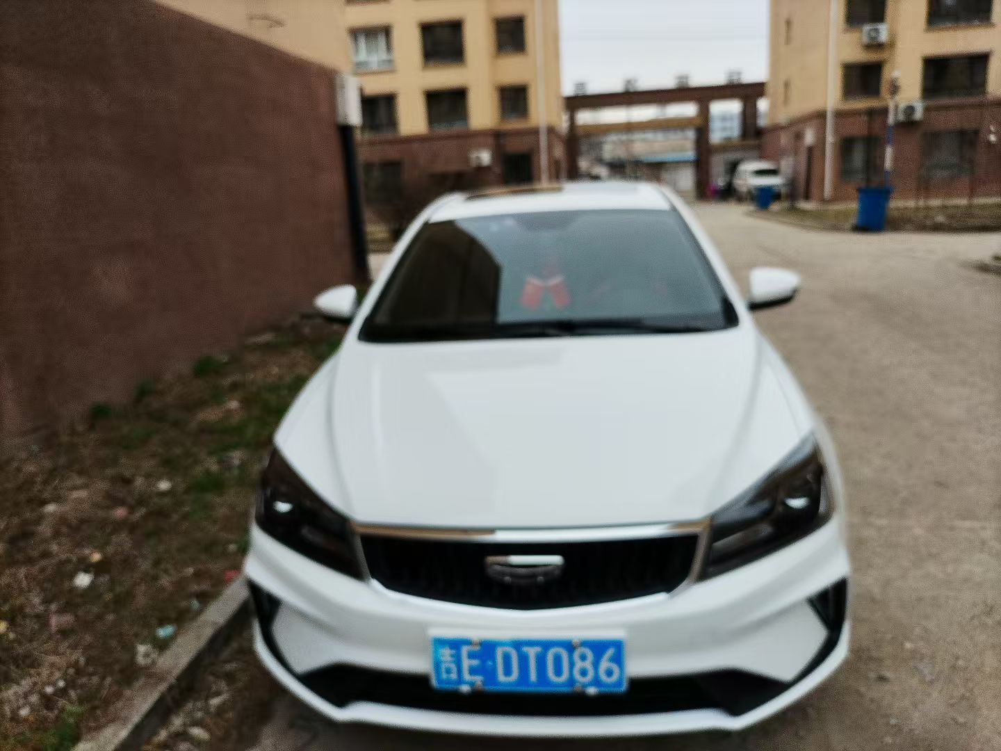 mmexport1751509345878.jpg